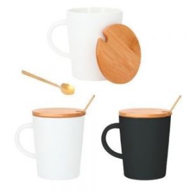 Taza de cerámica con tapa de bambú y cucharilla.