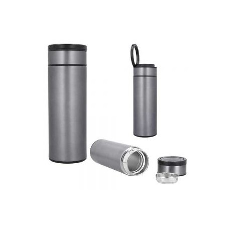 Termo de doble pared de acero inoxidable. Incluye colador y asa de plástico.