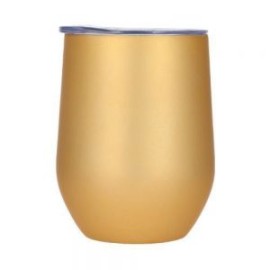 Termo con doble pared de acero inoxidable y acabado rubber. Incluye tapa transparente de cierre a presión.