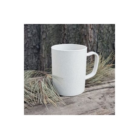 Taza de wheat straw (fibra de trigo), resistente a líquidos calientes.