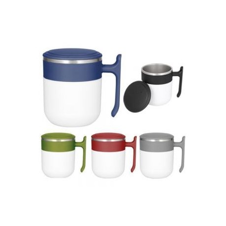 Termo de doble pared con interior de acero inoxidable y exterior de plástico, tapa de cierre a presión y asa de plástico.