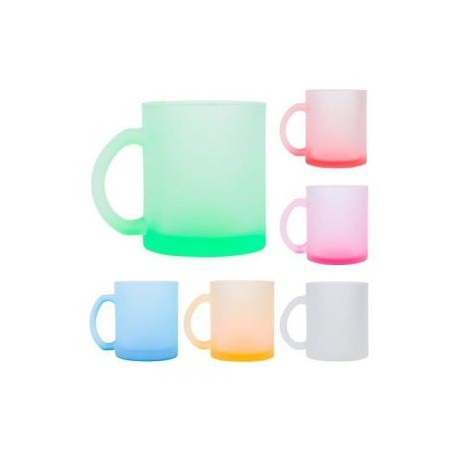 Taza de vidrio sublimable con acabado frost, degradado en la base y asa.
