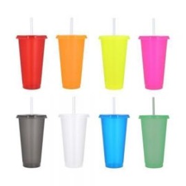 Vaso de plástico transparente con tapa traslúcida. (Incluye popote).