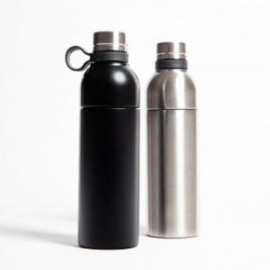 Botella de acero inoxidable de doble pared insulada al vacío para mantener las bebidas frías o calientes por más horas. Tapa co