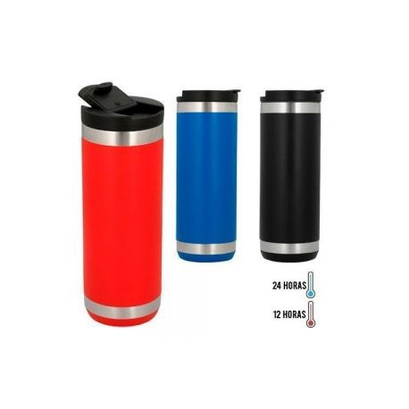 Termo de acero inoxidable de doble pared insulado al vacío con acabado rugoso tapa enroscable con cierre de seguridad.