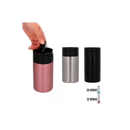 Termo de acero inoxidable y doble pared insulado al vacío con tapa enroscable con boquilla de seguridad.